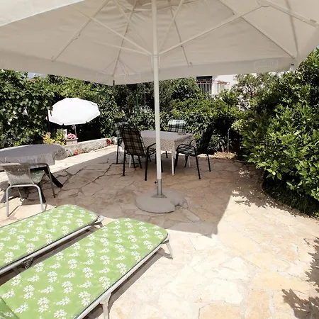 Apartament Eva *