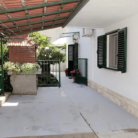 Eva Apartament *